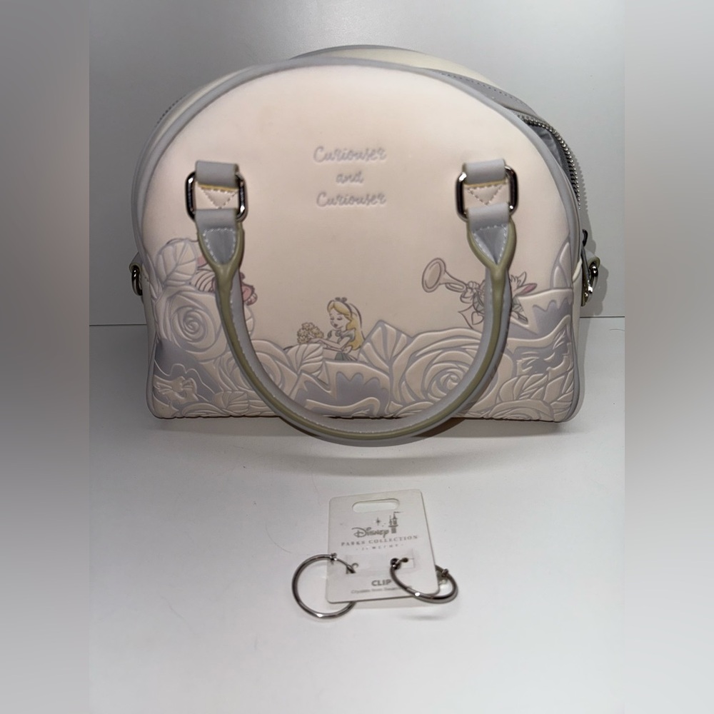 Disney Loungfly Cream and Gray Women's Bag